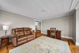 7 Elliott St, Laconia, NH 03246 - Photo 4