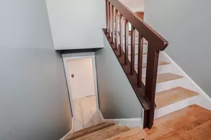 85 Taylor St, Nashua, NH 03060 - Photo 8