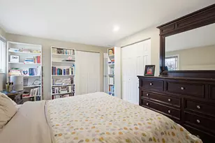 10 Weymouth Dr, Nashua, NH 03062 - Photo 34