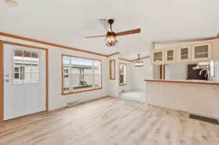 5 R Arrow Dr, Salem, NH 03079 - Photo 12