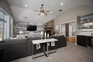 64 Cottage Rd, Kensington, NH 03833 - Photo 12