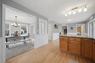 41 Drew Woods Dr, Derry, NH 03038 - Photo 12