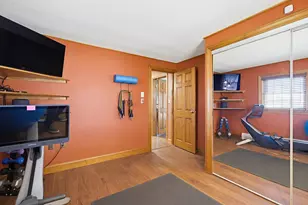 129 Brady Cir, Manchester, NH 03109 - Photo 36