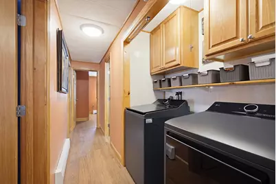 129 Brady Circle, Manchester, NH 03109 - Photo 32