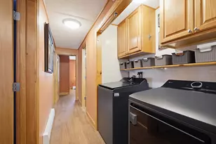 129 Brady Cir, Manchester, NH 03109 - Photo 32