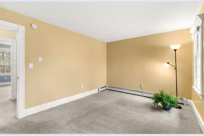 99 Winnicutt Road Unit #6, Stratham, NH 03885 - Photo 18