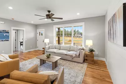 8 Stone Creek Drive, Brentwood, NH 03833 - Photo 4