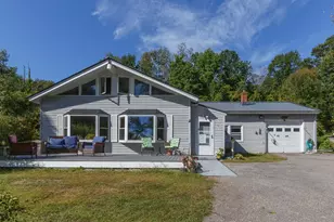 3 Skidoo Ln, Deerfield, NH 03037 - Photo 2