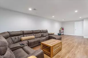 9 Springfield Dr, Hampstead, NH 03826 - Photo 20