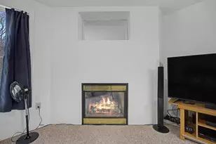 13 Glenview Dr, Hudson, NH 03051 - Photo 22