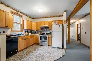 92 Colby St, Colebrook, NH 03576 - Photo 18