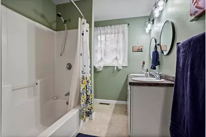 136 Wyndridge Circle, Pelham, NH 03076 - Photo 40