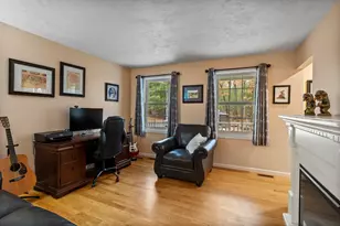 136 Wyndridge Cir, Pelham, NH 03076 - Photo 30