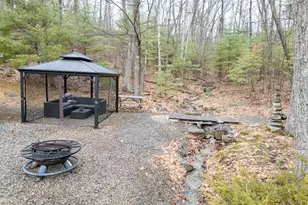 136 Wyndridge Cir, Pelham, NH 03076 - Photo 10