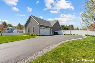71 Bedford Rd, Merrimack, NH 03054 - Photo 2