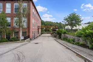 125 Main St, Newmarket, NH 03857 - Photo 34