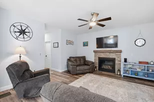 68 Sterling Dr, Laconia, NH 03246 - Photo 14