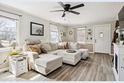 377 Smyth Road, Manchester, NH 03104 - Photo 4