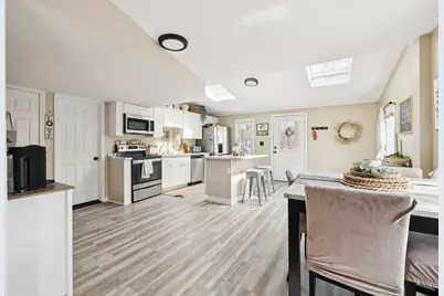 377 Smyth Road, Manchester, NH 03104 - Photo 14