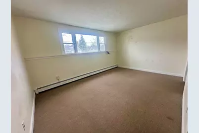 94 Maple Street #E, Somersworth, NH 03878 - Photo 2