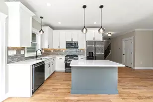 82 Wilton Rd, Milford, NH 03055 - Photo 10