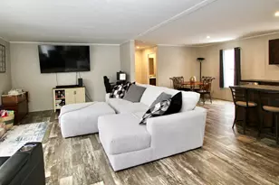 82 Orange St, Farmington, NH 03835 - Photo 6