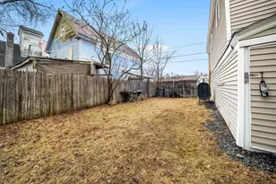 13 Mechanic St, Farmington, NH 03835 - Photo 16