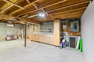 14 Schaefer Cir, Hudson, NH 03051 - Photo 36