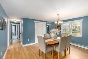 14 Schaefer Cir, Hudson, NH 03051 - Photo 18