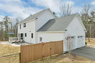 453 Maple St, Hopkinton, NH 03229 - Photo 56