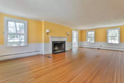 73 Berkeley Street, Nashua, NH 03064 - Photo 14