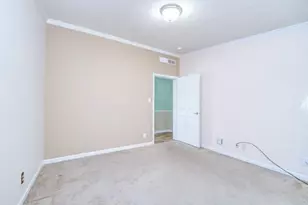 17 Winter St, Salem, NH 03079 - Photo 32