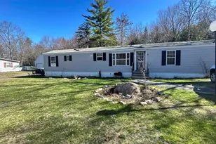 90 Spruce Dr, Farmington, NH 03835 - Photo 1
