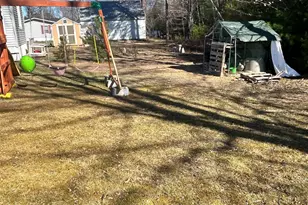 90 Spruce Dr, Farmington, NH 03835 - Photo 2