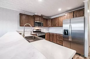 75 Diamondback Dr, Rochester, NH 03868 - Photo 12