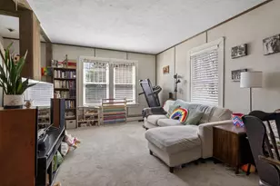 231 Milford St, Manchester, NH 03102 - Photo 48