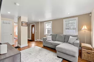 71 Old Rochester Rd, Dover, NH 03820 - Photo 12