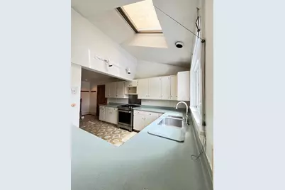 12 S Bow Road, Bow, NH 03304 - Photo 10