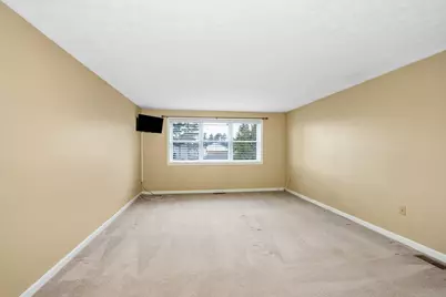 8 Fitzpatrick Circle, Nashua, NH 03063 - Photo 20