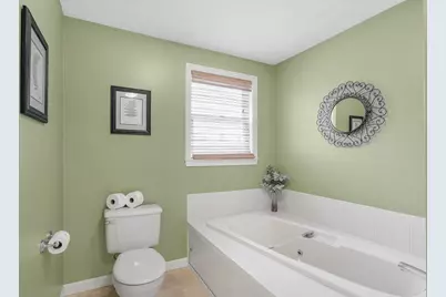 8 Fitzpatrick Circle, Nashua, NH 03063 - Photo 22