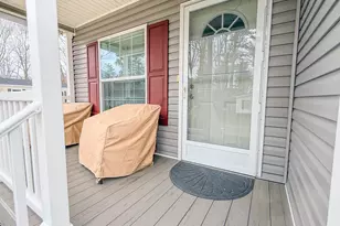 310 Friar Tuck Dr, Exeter, NH 03833 - Photo 6