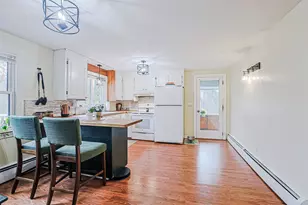 22 Tyler St, Salem, NH 03079 - Photo 8