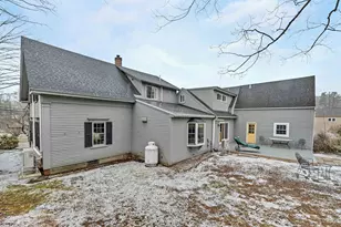 133 Main St, Meredith, NH 03253 - Photo 4