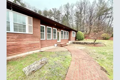 7 Rainbow Drive, Goffstown, NH 03045 - Photo 4