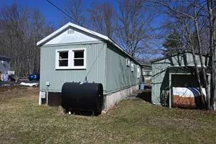 173 Preston St, Hillsboro, NH 03244 - Photo 4