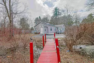 265 Lowell St, Rochester, NH 03867 - Photo 4