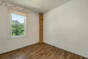 7 Maple St, Farmington, NH 03835 - Photo 12