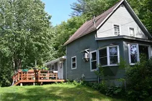 186 Carter Hill Rd, Concord, NH 03303 - Photo 2