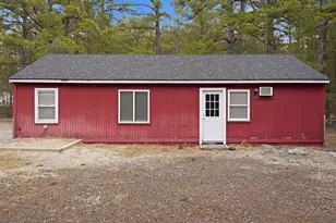 556 Pine River Pond Rd, Wakefield, NH 03872 - Photo 4