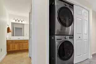 1465 Hooksett Rd, Hooksett, NH 03106 - Photo 22